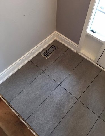 Ceramic tile installation from Scott's Flooring in Barrie, ON
