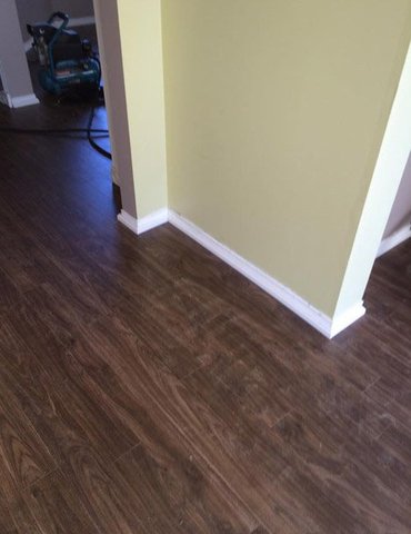Laminate flooring installation from Scott's Flooring in Barrie, ON