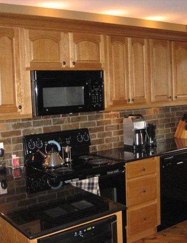 Ceramic tile installation from Scott's Flooring in Barrie, ON